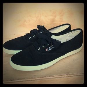 Vintage LA Gear Sneakers from the early 1990’s!